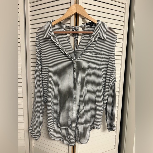 Women’s Velvet Heart Top Blue and White - Picture 1 of 9